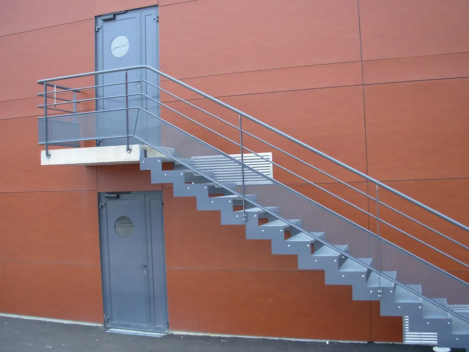 Un escalier d'extérieur en fer réalisé par SMC